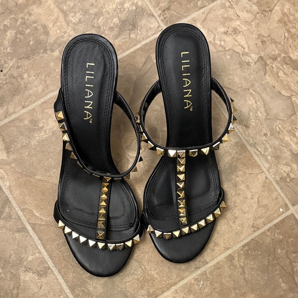 Liliana Black T-Strap Heeled Sandals with Gold Studs